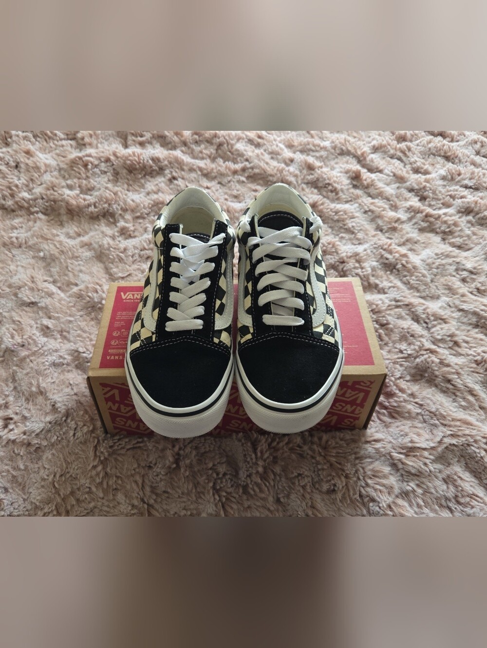 Vans Checkerboard Old Skool in Black & White